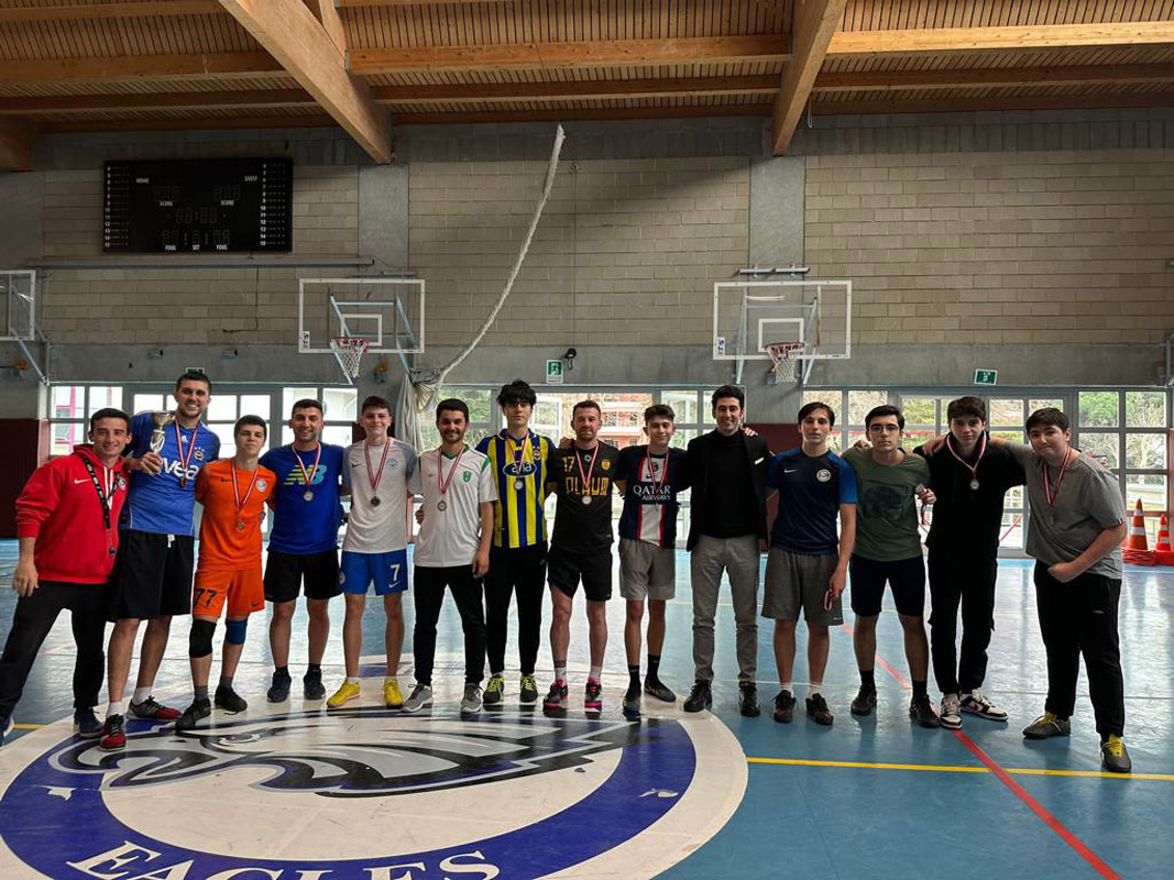 Lise Futsal Cup Turnuvamızı Tamamladık