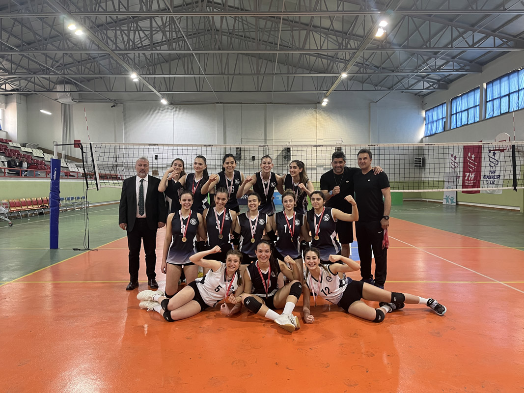 Our Young Girls A-Volleyball Team is in the “Turkey Finals”