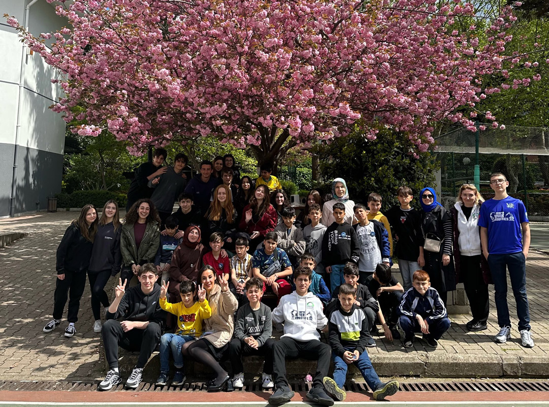 Yakacık Sevgi Evi students came to visit our school.