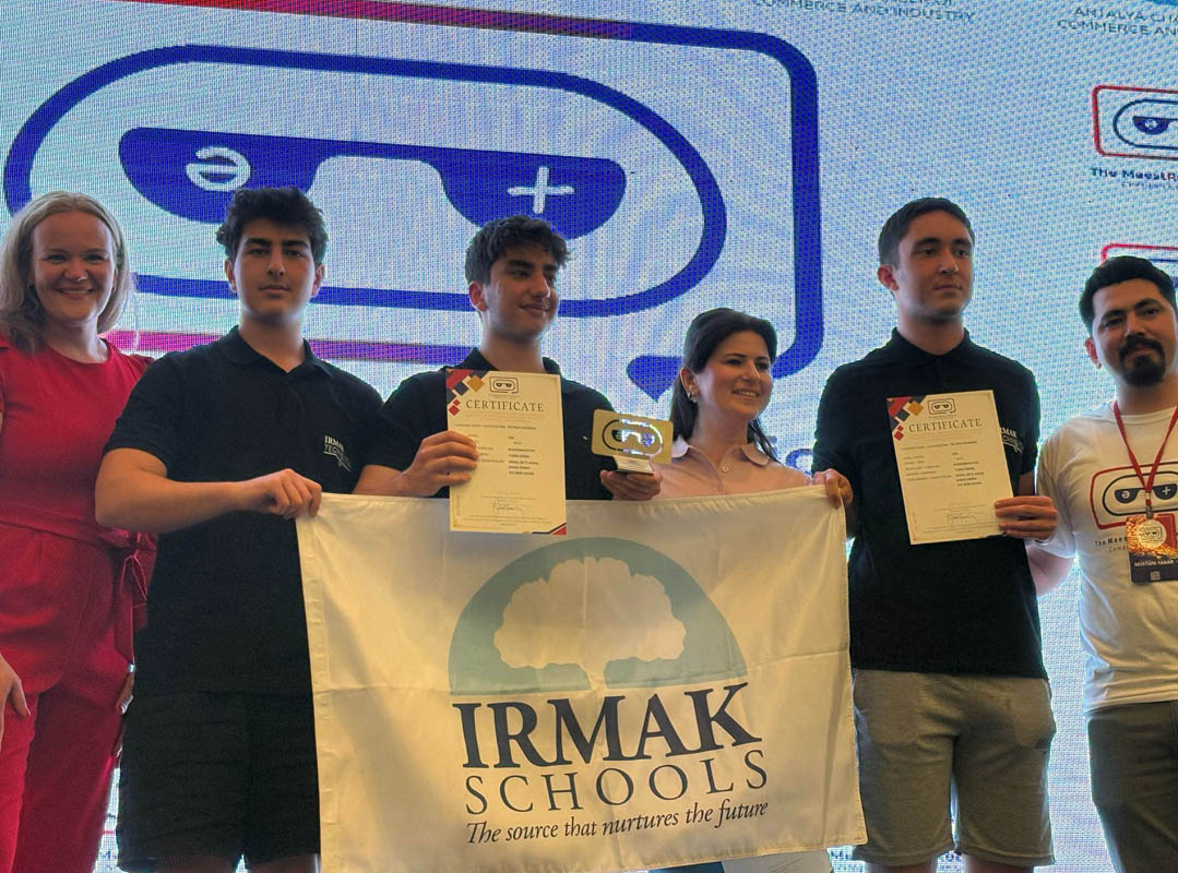 Lise Takımımızdan Maestrobot Türkiye Finali’nde Çifte Başarı!