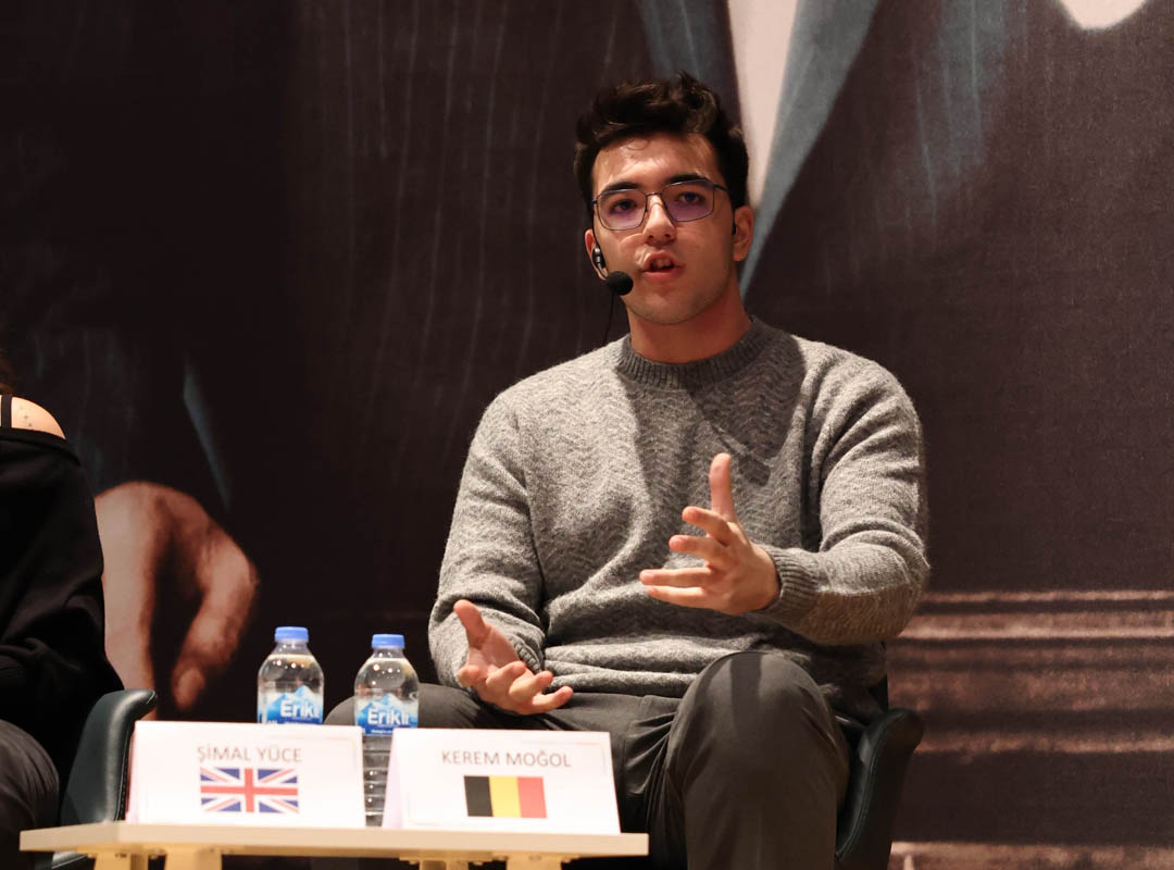 Deneyimden Geleceğe Yurt dışı Mezunlar Paneli-10 Deneyimden Geleceğe Yurt dışı Mezunlar Paneli-10