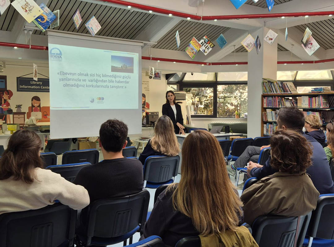 Anaokulu Velilerimize Yönelik “Tea Talk” Semineri Gerçekleştirildi