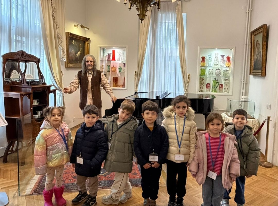 Bulunduğumuz Mekan ve Zaman: Kültürleri Tanımak