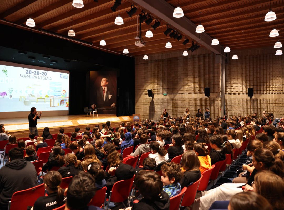 İnternette Sil Butonu Yok Dijital Ayak İzin ve Senin Kuralların-2