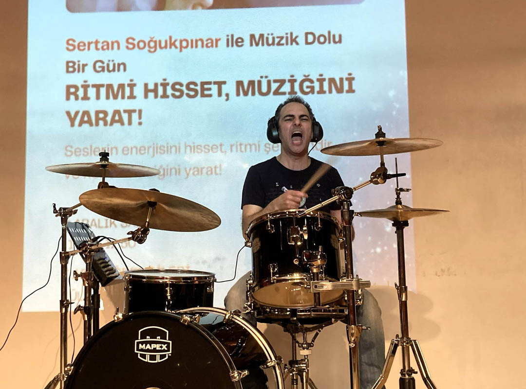 Müzikte Buluşalım Sanatçı Söyleşileri-12 Müzikte Buluşalım Sanatçı Söyleşileri-12