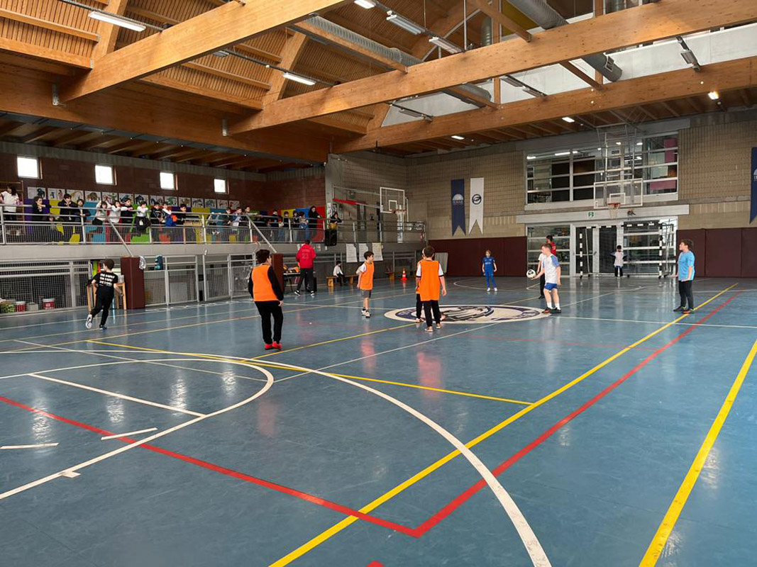 İlkokul Futsal Cup Turnuvamızı Tamamladık.