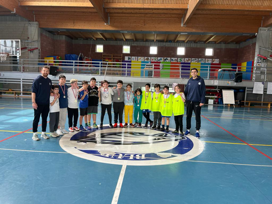 İlkokul Futsal Cup Turnuvamızı Tamamladık.-8