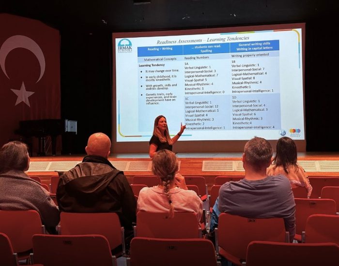 “Okula Dönüş: Veliler İçin Yol Haritası” veli semineri