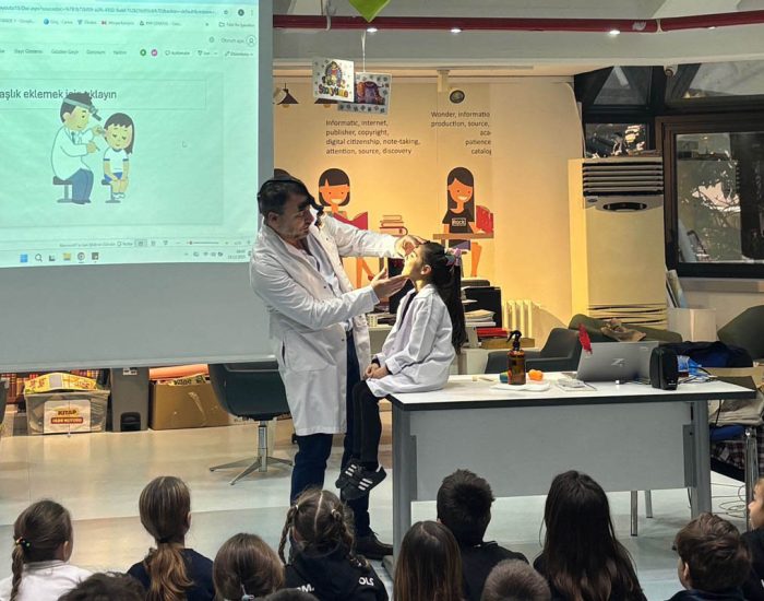 Kulak Burun Boğaz Doktoru Arda Pelen ile Söyleşi