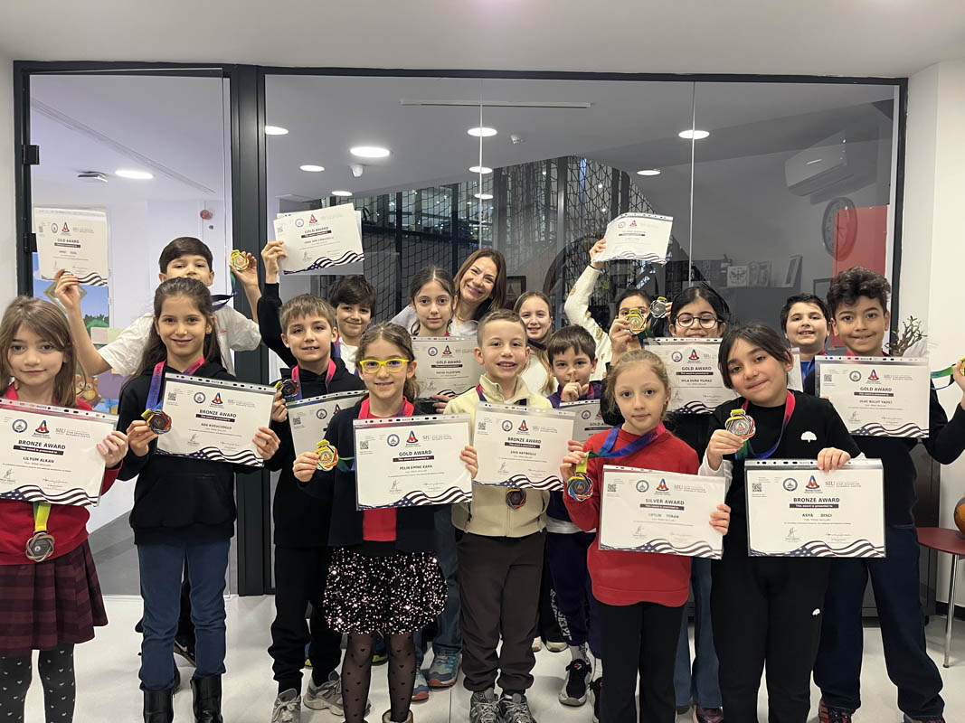 AMO Matematik Olimpiyatları Başarısı