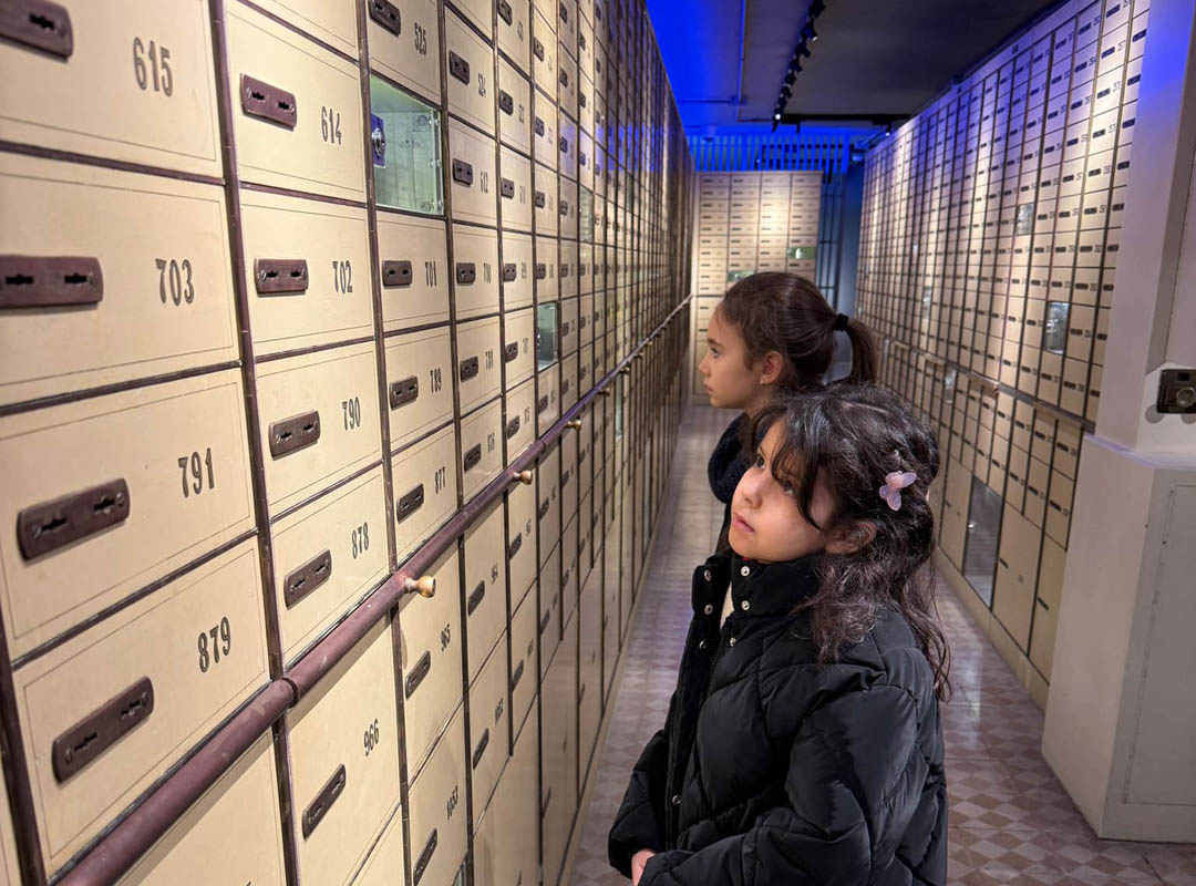 İkinci Sınıf Öğrencilerimiz İş Bankası Müzesinde-3 İkinci Sınıf Öğrencilerimiz İş Bankası Müzesinde-3