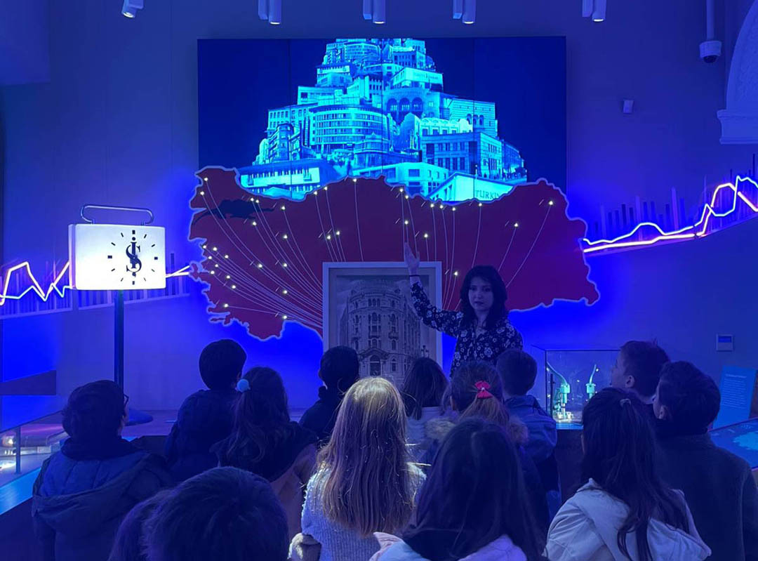 İkinci Sınıf Öğrencilerimiz İş Bankası Müzesinde-9 İkinci Sınıf Öğrencilerimiz İş Bankası Müzesinde-9