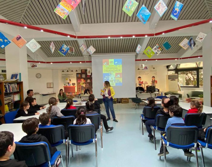 İkinci Sınıf Öğrencilerimiz Yazar Hale Güneş ile Buluştu!