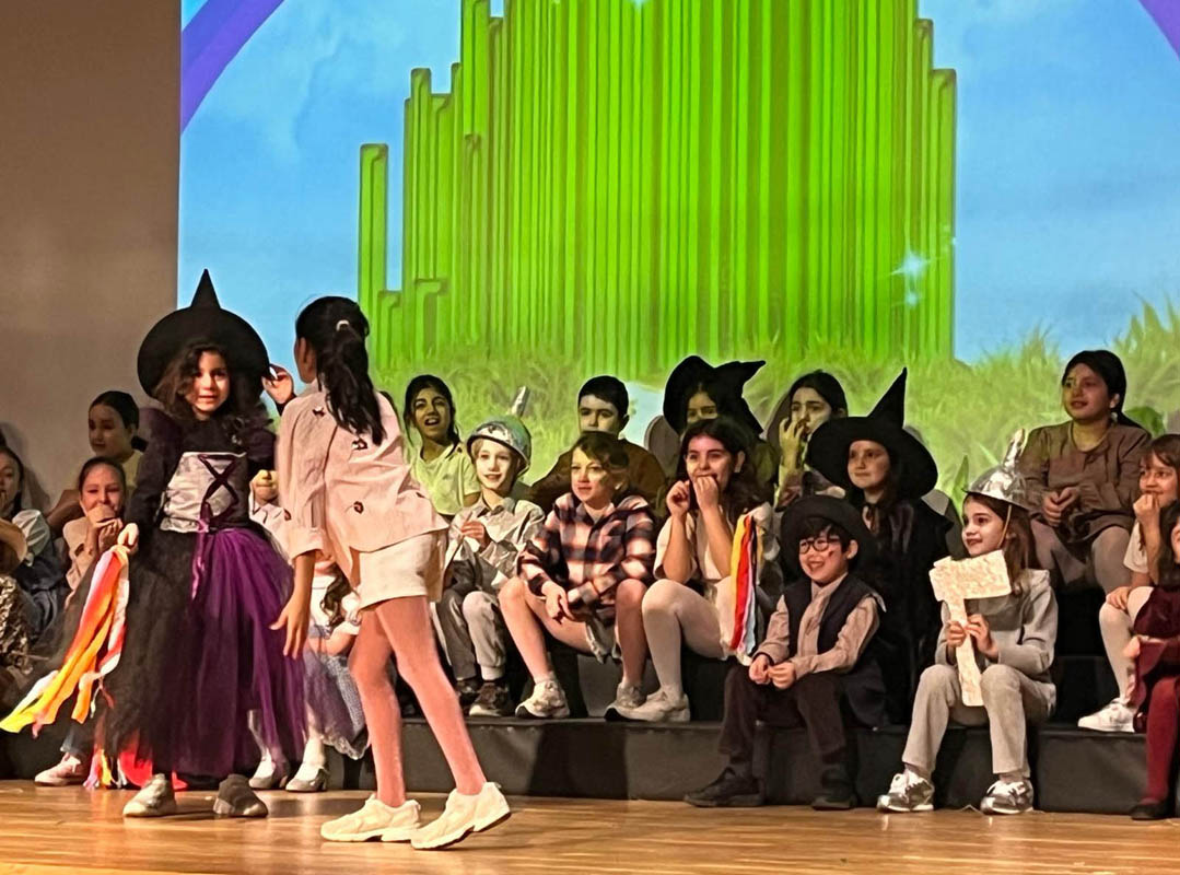 Drama Kulübümüz The Wizard of Ozu Sahneledi!-2 Drama Kulübümüz The Wizard of Ozu Sahneledi!-2