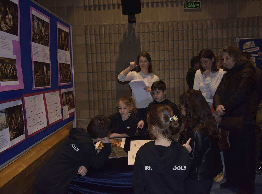 Mini Exhibition-03 Mini Exhibition-03