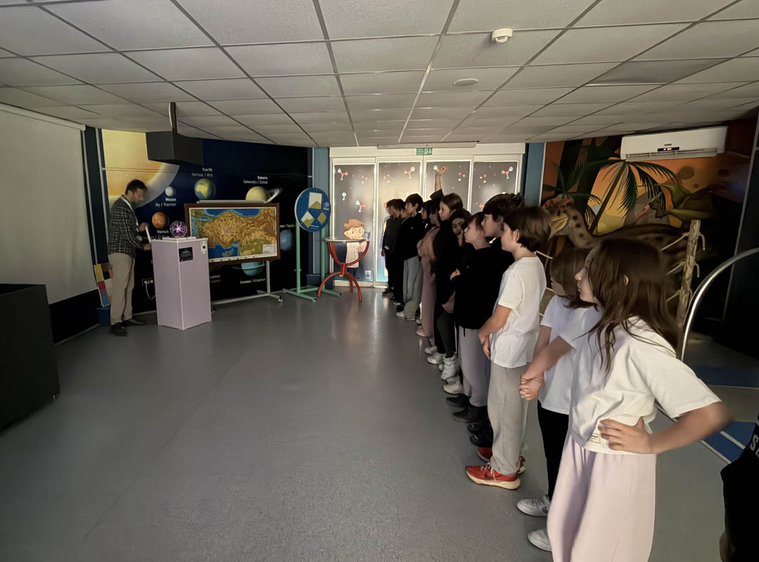 4. Sınıflar Sancaktepe Bilim Merkezi Gezisi-10 4. Sınıflar Sancaktepe Bilim Merkezi Gezisi-10