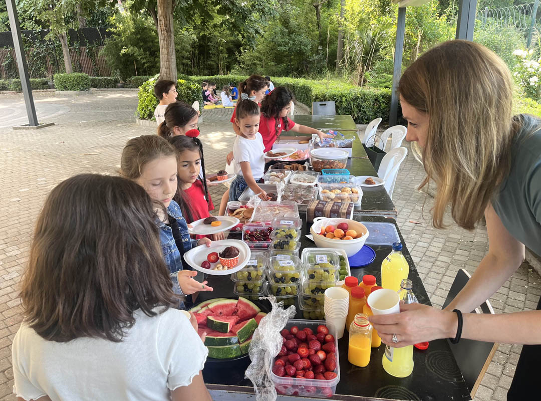 Yıl Sonu Pikniğinde Neşe Dolu Anlar-01 Yıl Sonu Pikniğinde Neşe Dolu Anlar-01